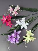 Ветка звезчатки 3 цветочка с листом 40см (бел лим крем сир мал)