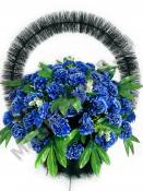 Корзина с гвоздиками выс.80/85см шир. 65см