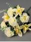 Букет гвоздик с орхидеей 9гр 45см (бел жел слив кр-бел сир роз-перс)